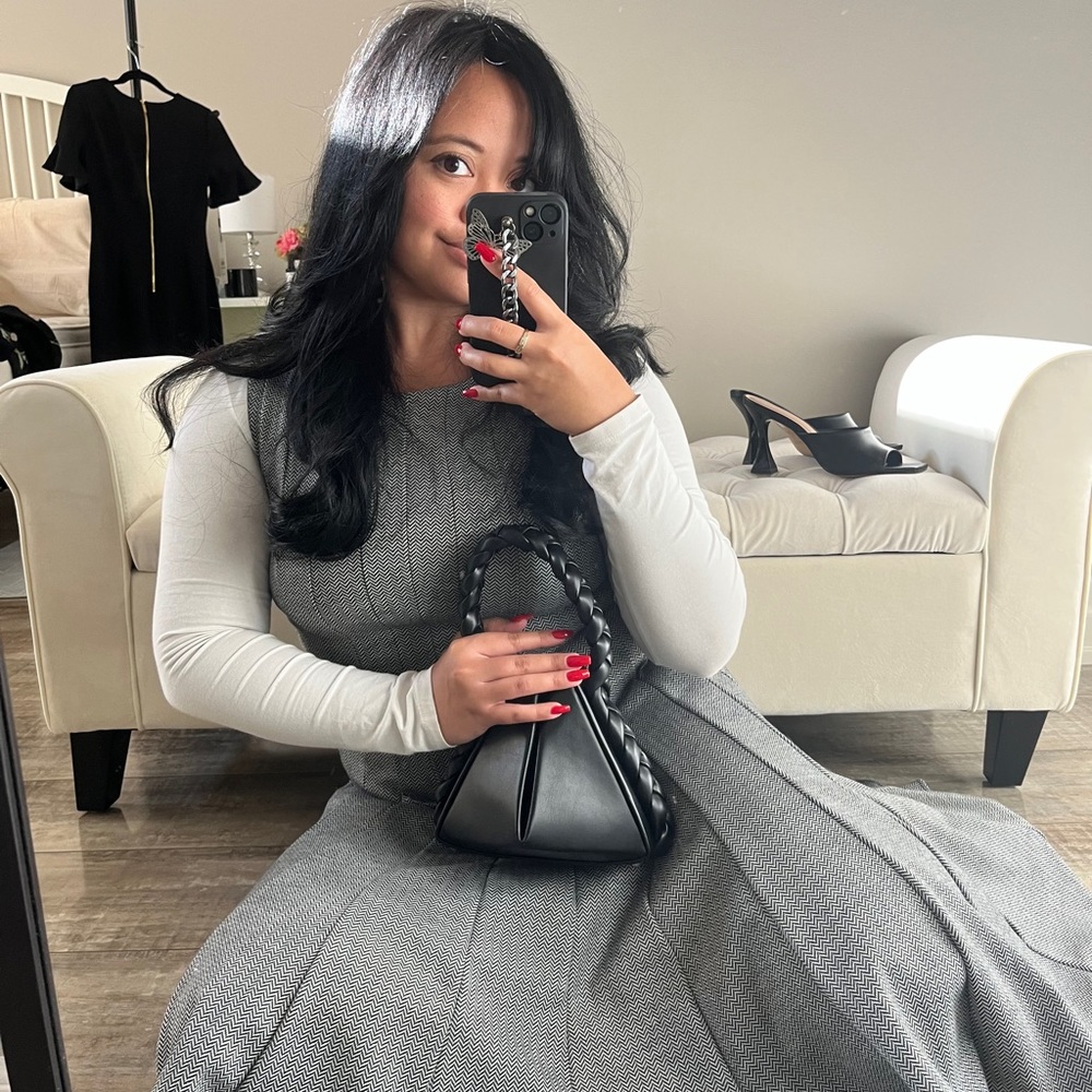 Meet your Posher, Caroline